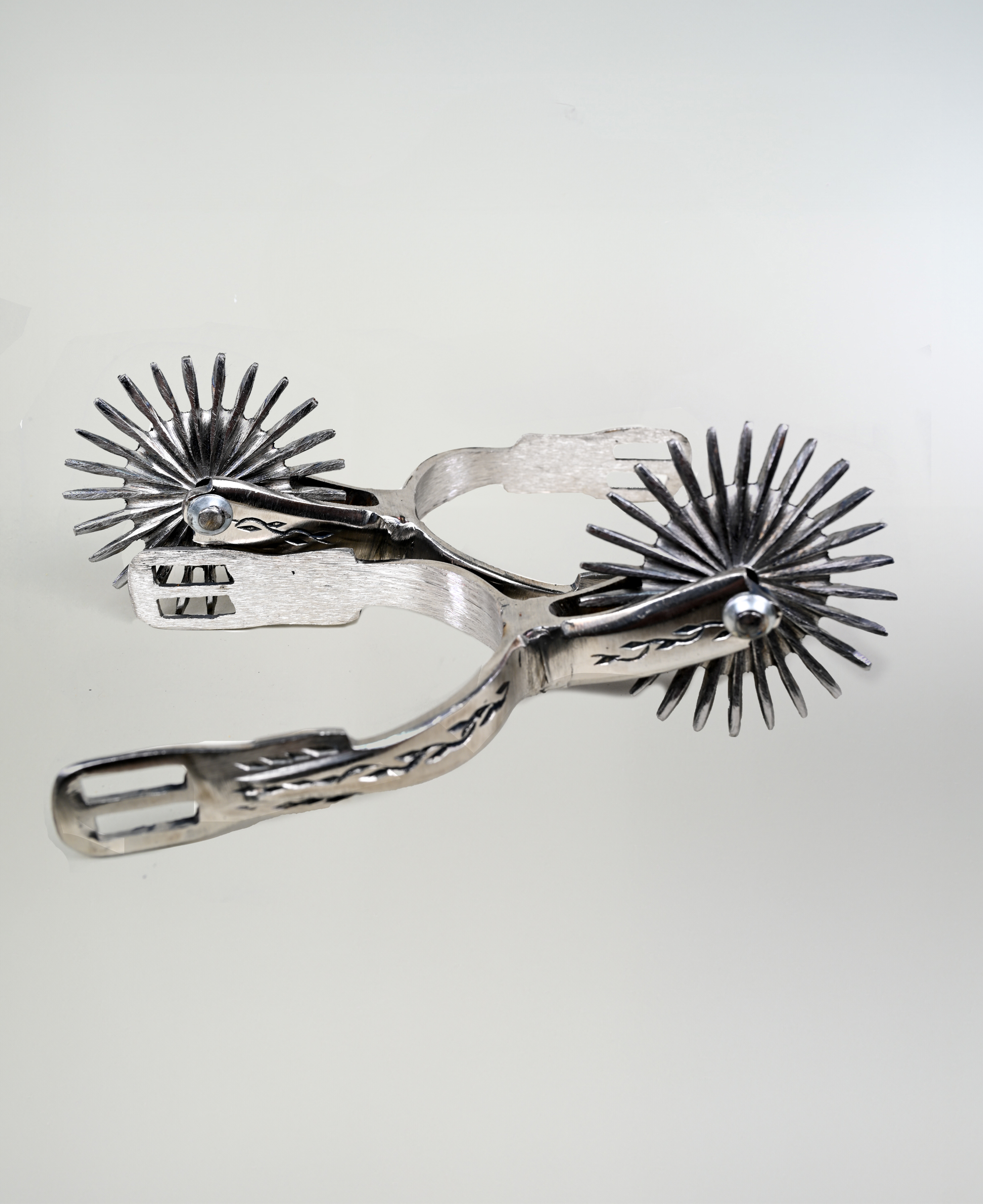 Espuela De Huaso Folklórica de Acero Catron imagen 4