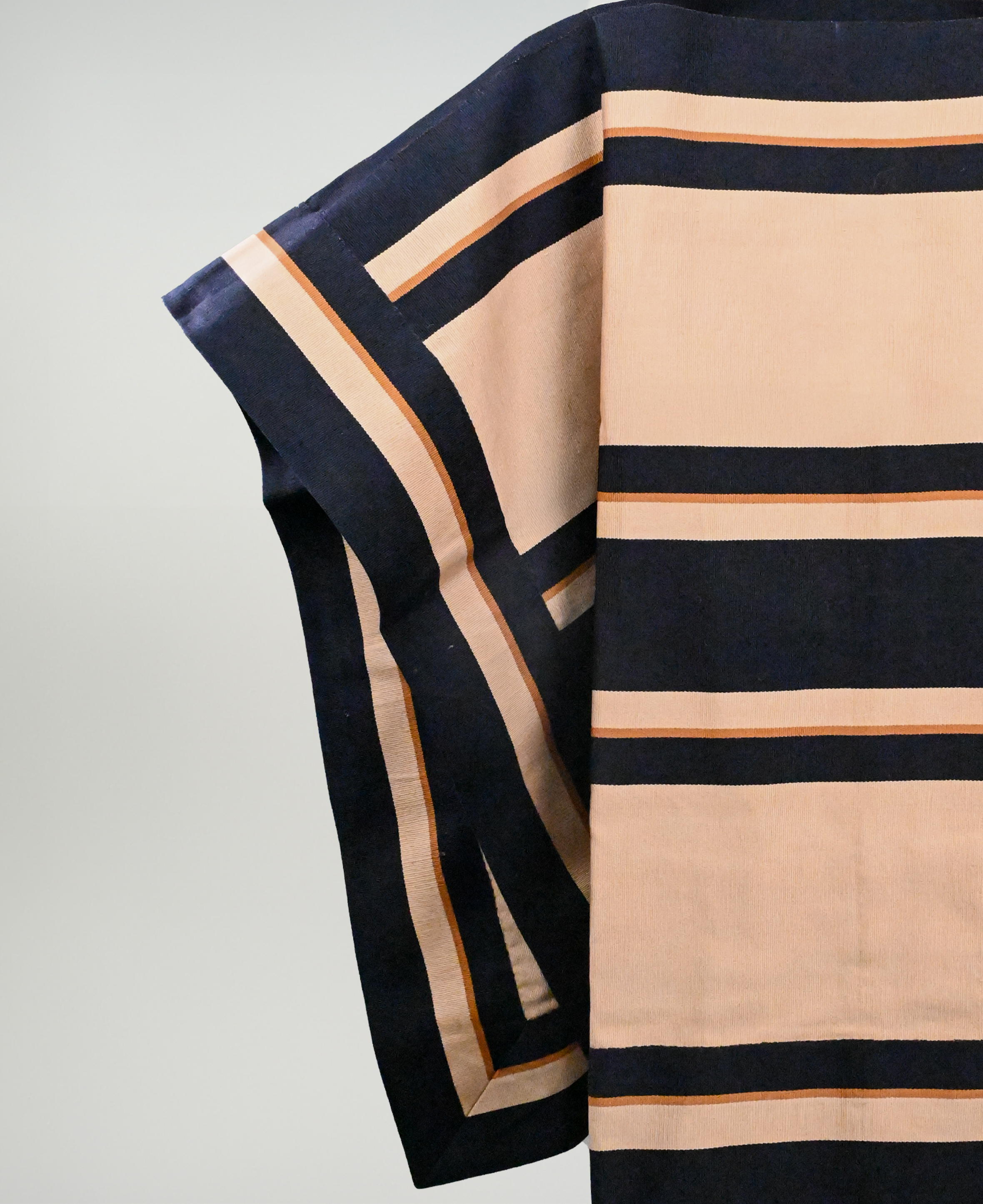 Manta Fina de Hilo Chamantero Catron imagen 8