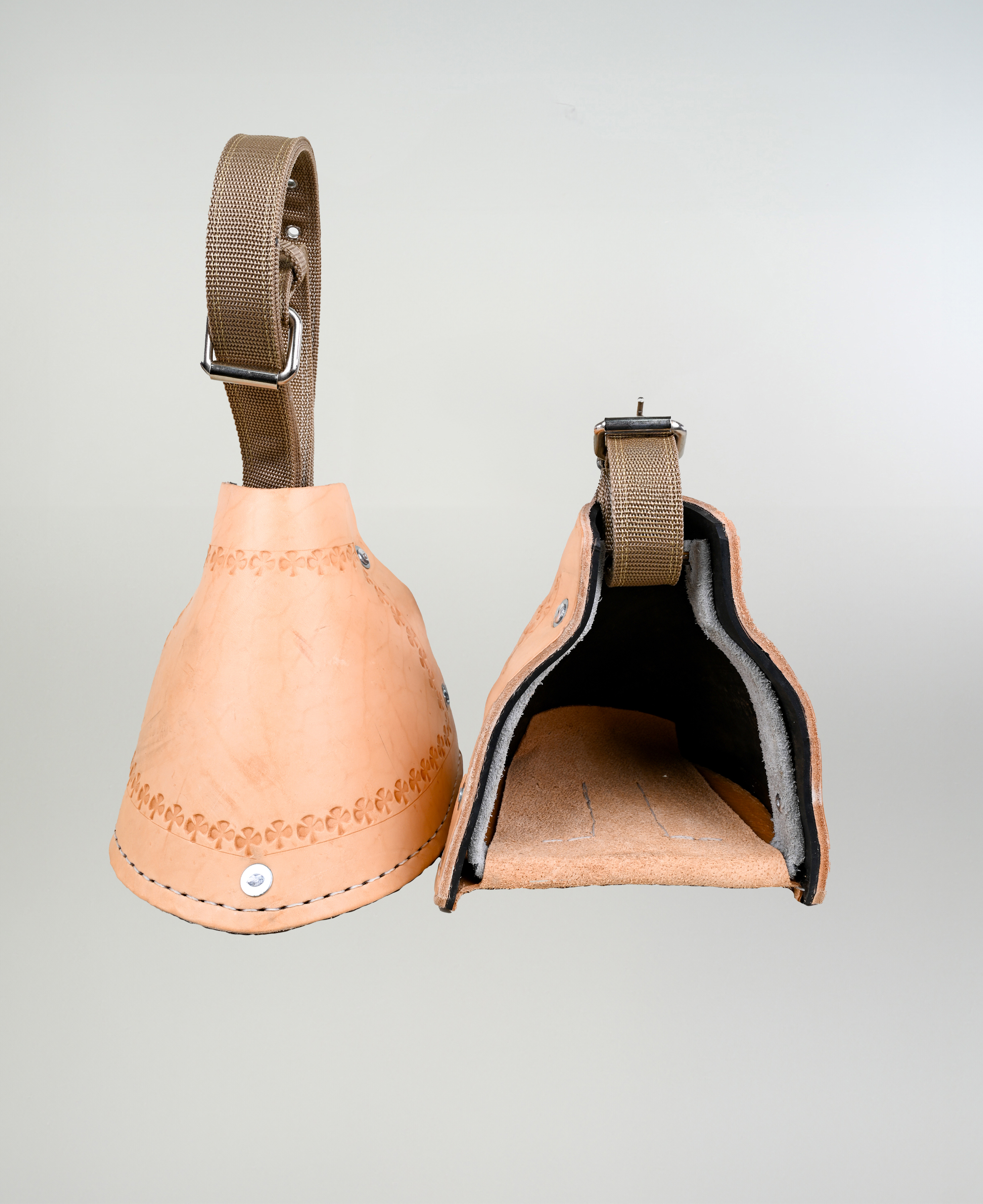 Estribos Capacho de Sueleta para Niño Catron imagen 1