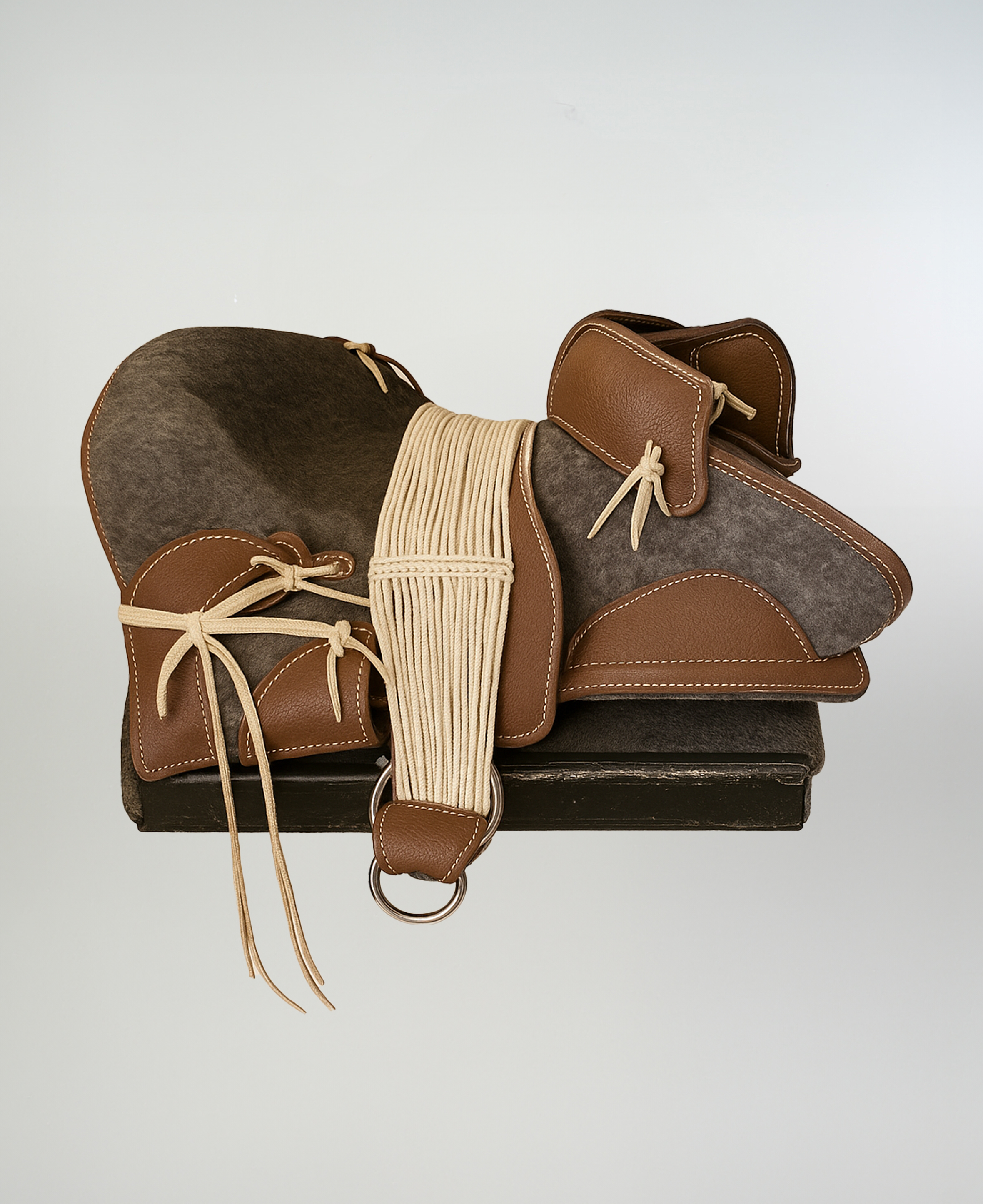 Montura Matizada Cuero Chancho Catron imagen 1