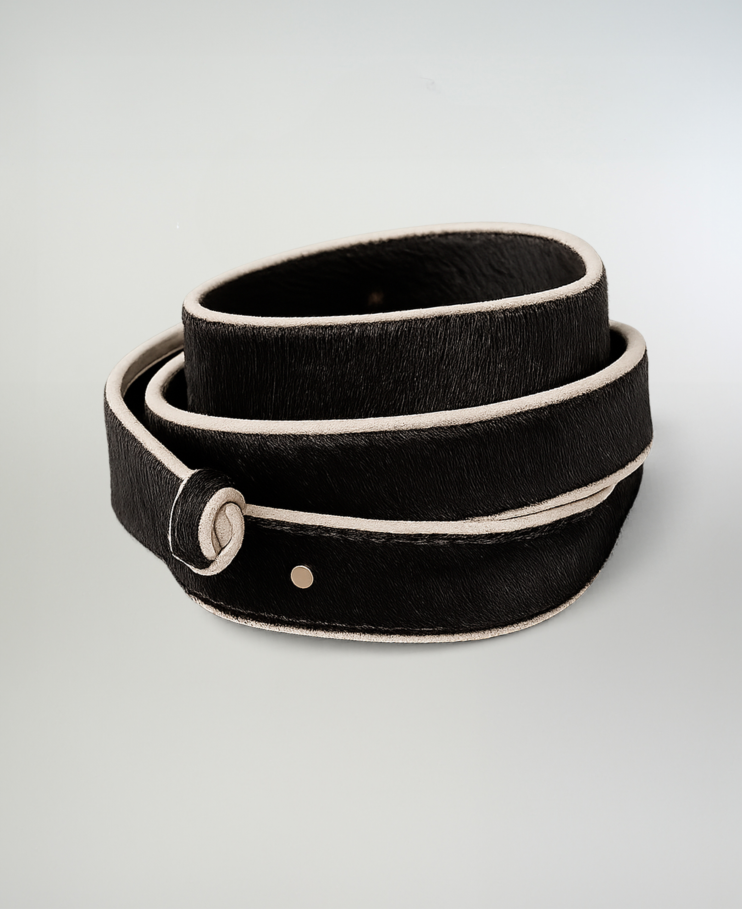 Bajador de Cuero para Caballos Catron imagen 2