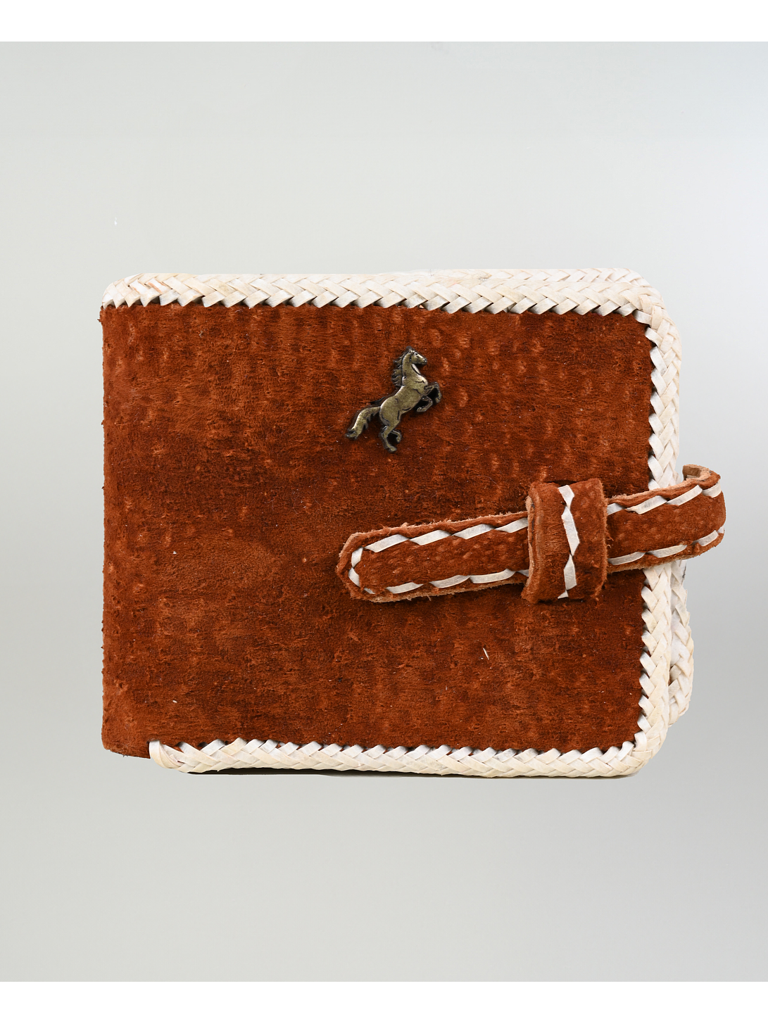 Billetera de Carpincho Costura Cuyana Caballo. 1