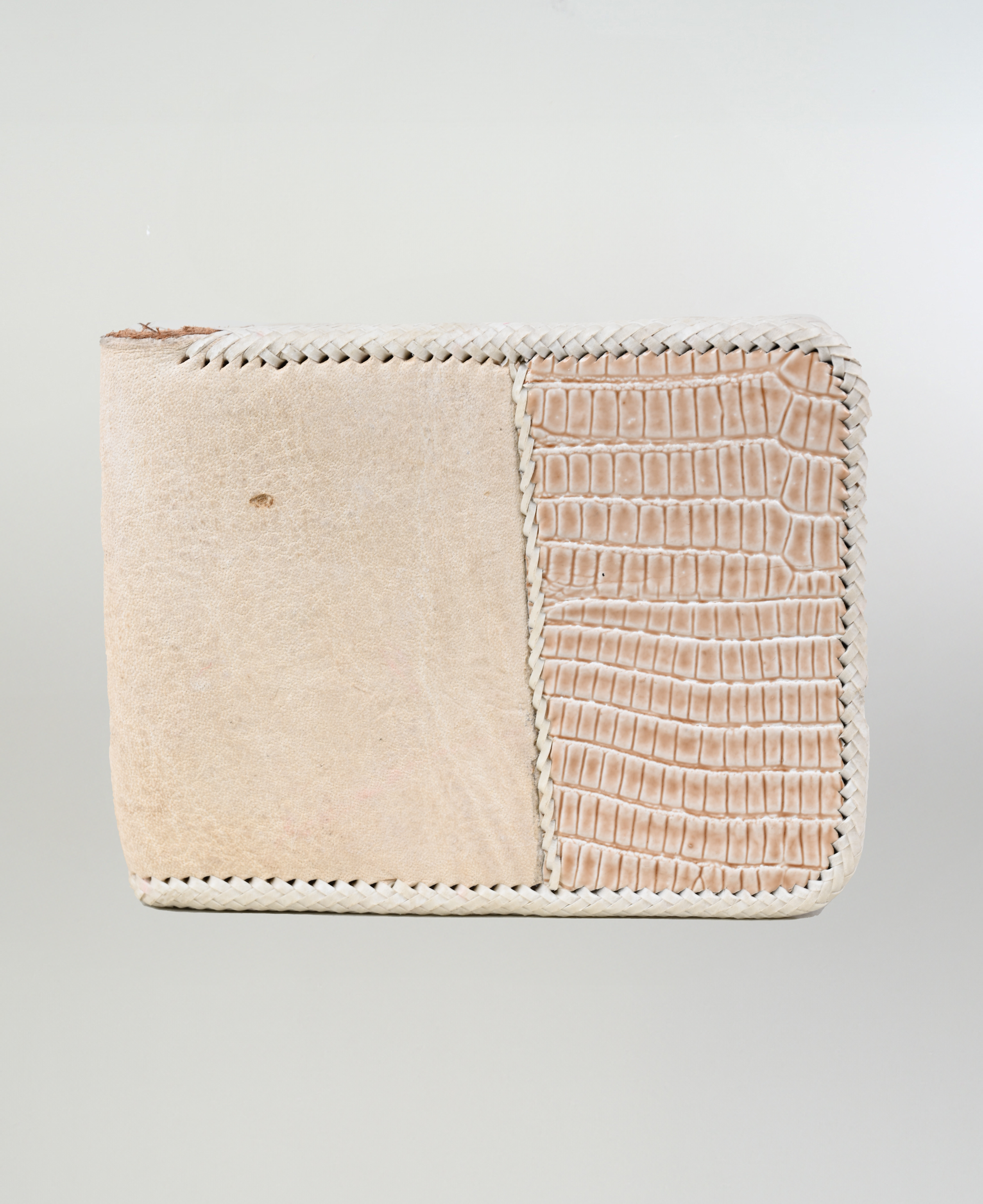 Billetera Cuero Crudo Textura imagen 1