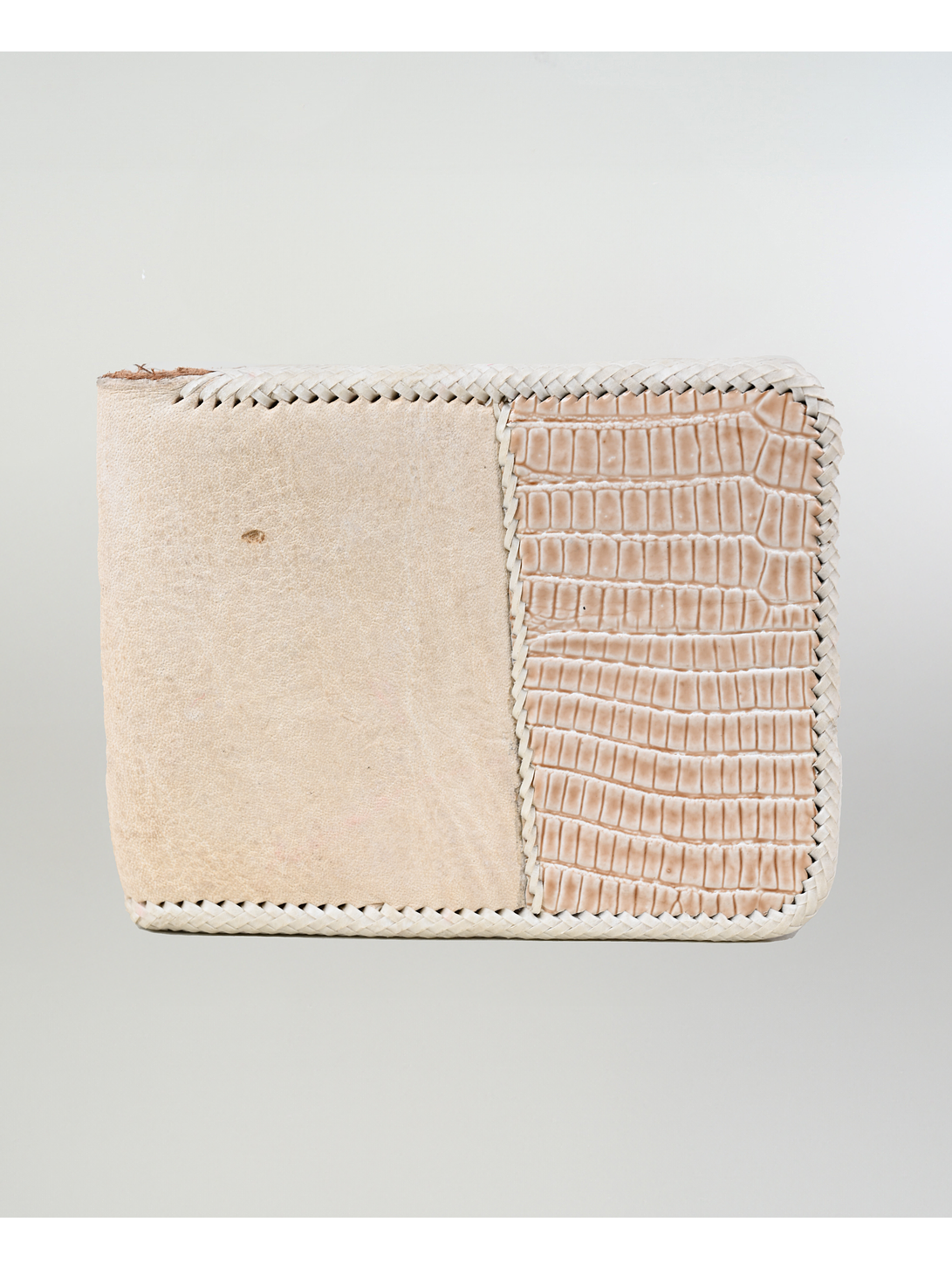 Billetera Cuero Crudo Textura 1