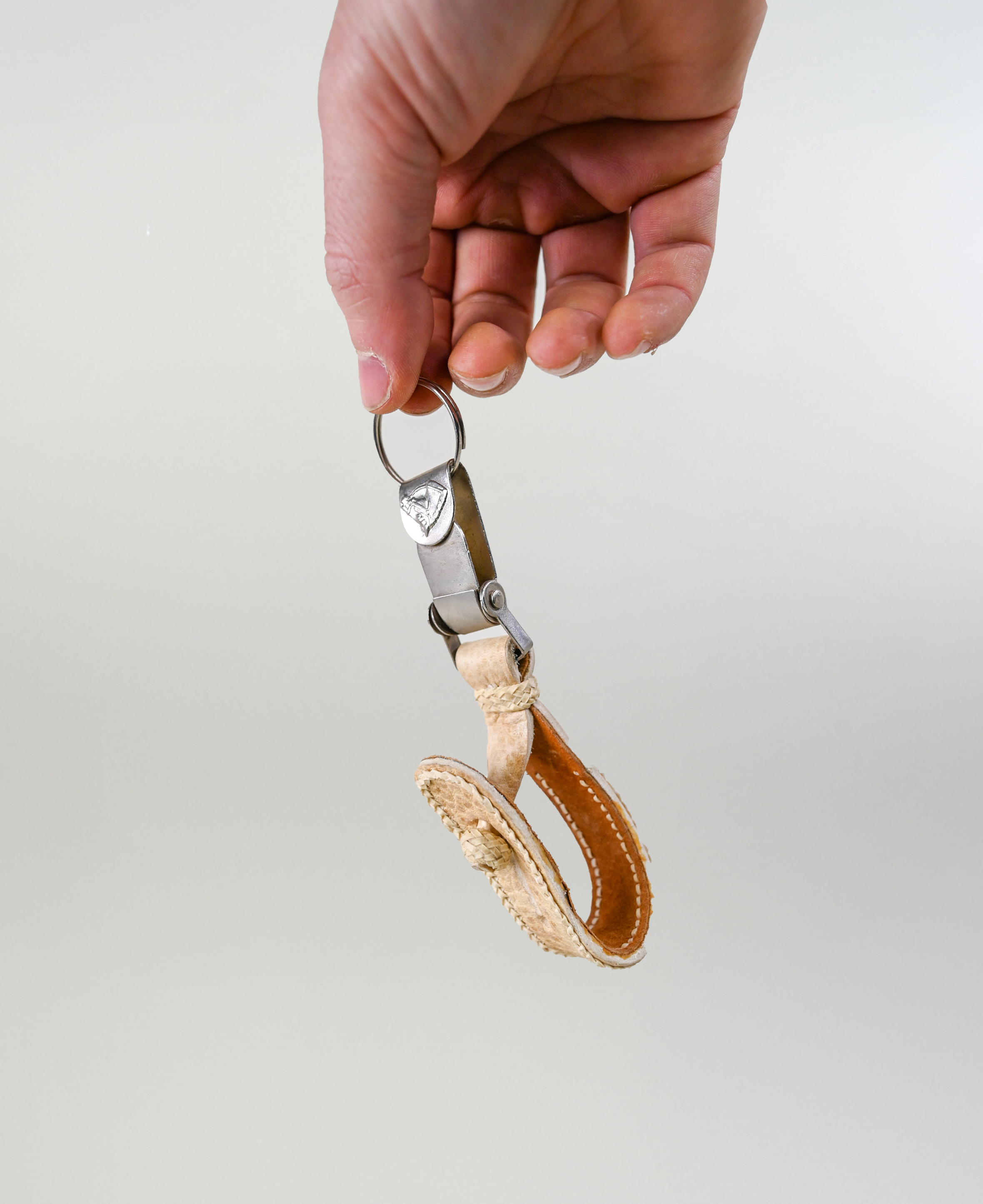 LLavero Cuero Crudo  imagen 2