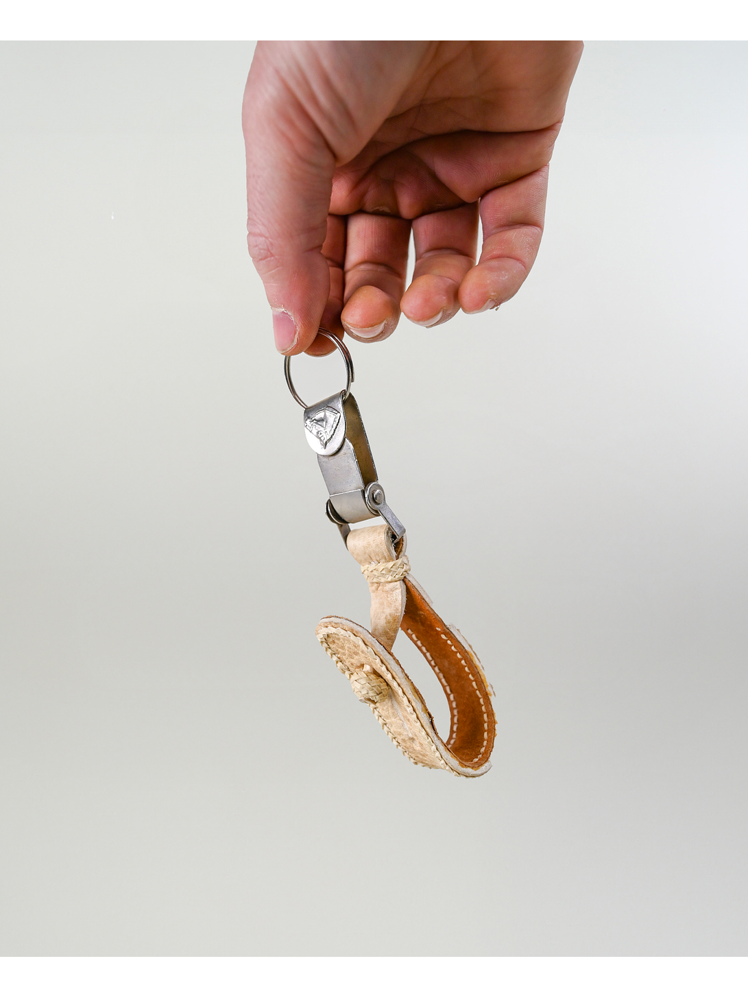 LLavero Cuero Crudo  2