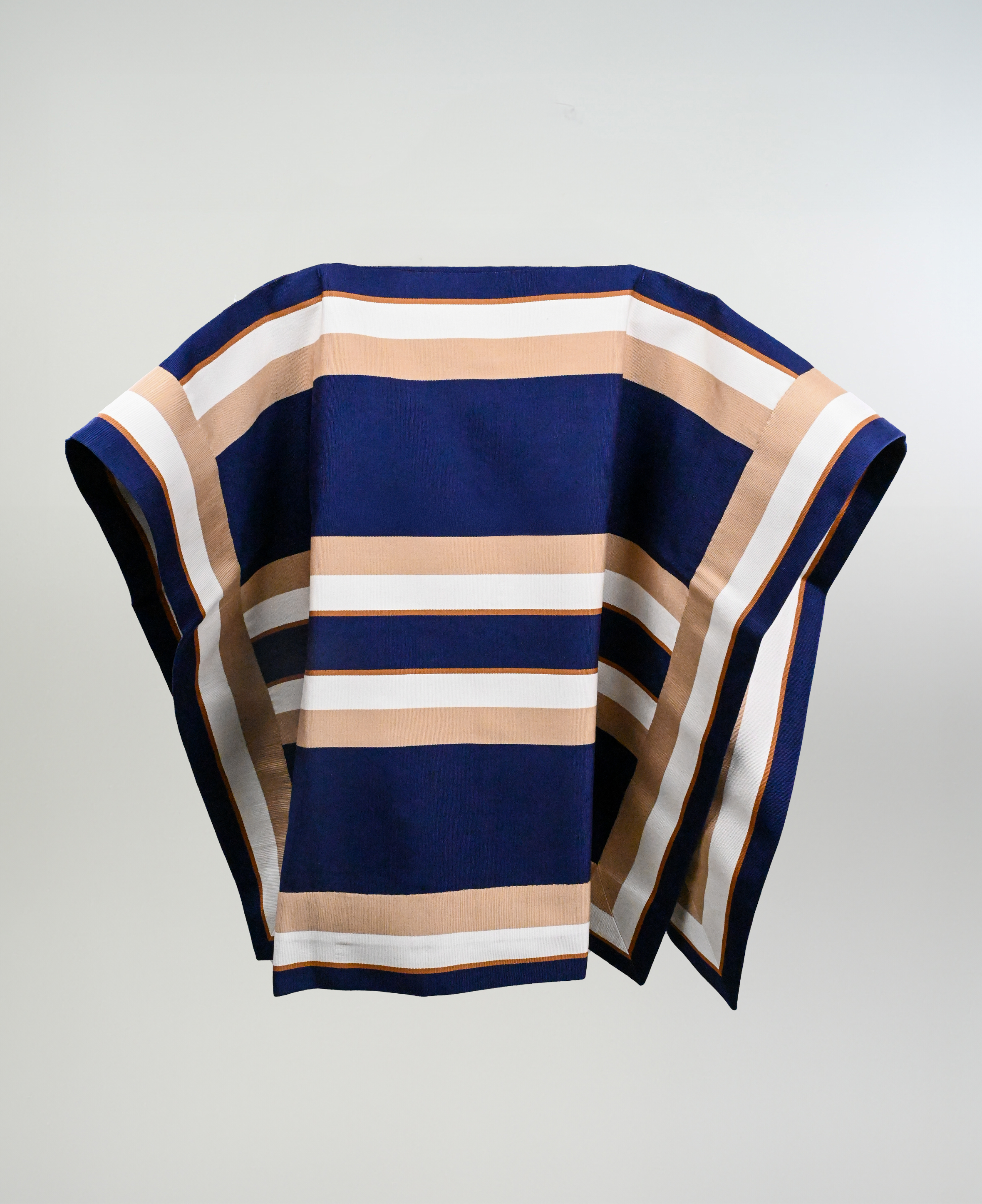 Manta Fina de Hilo Chamantero Catron imagen 13