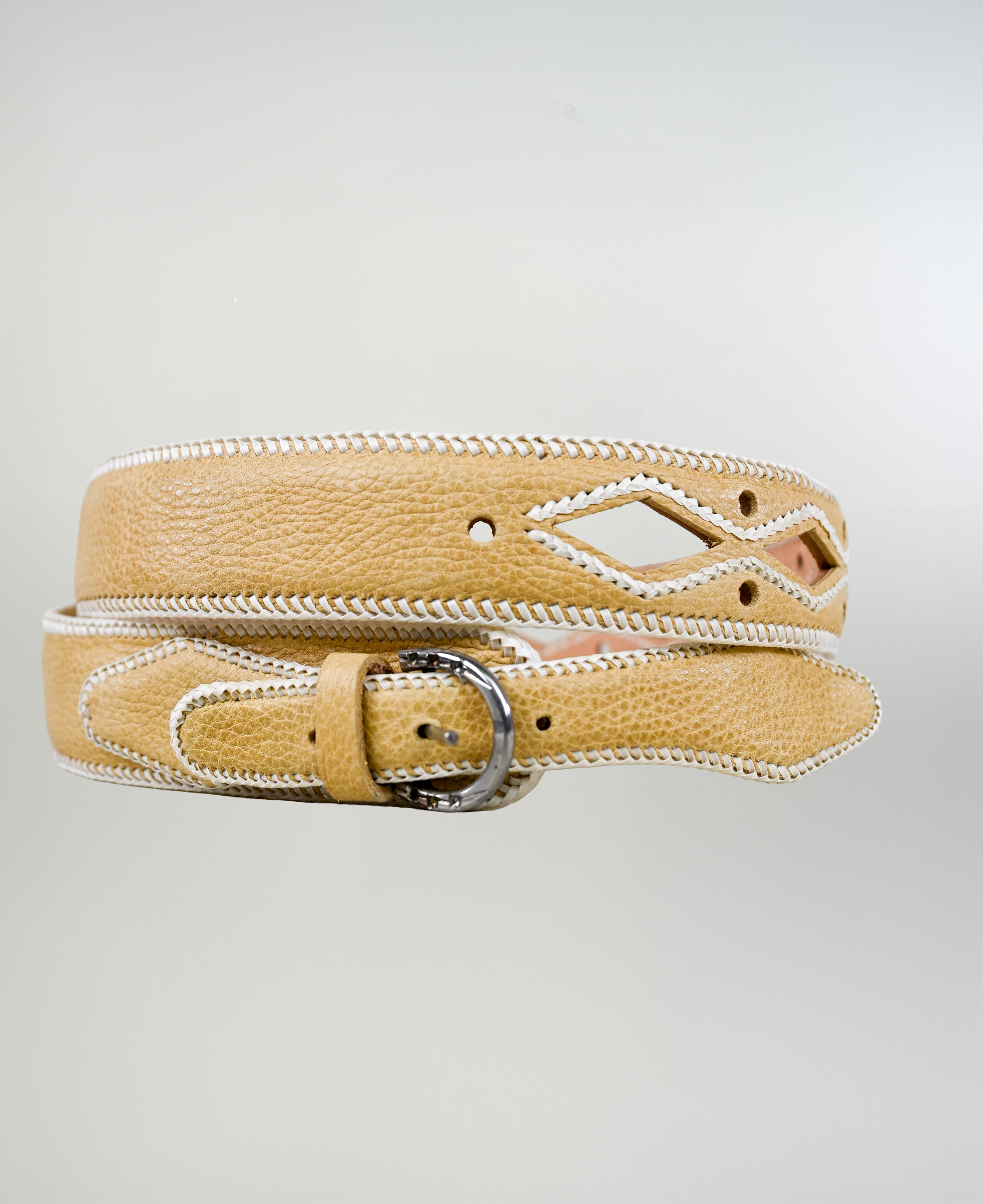 Cinturón Cuero Crudo Calado imagen 1