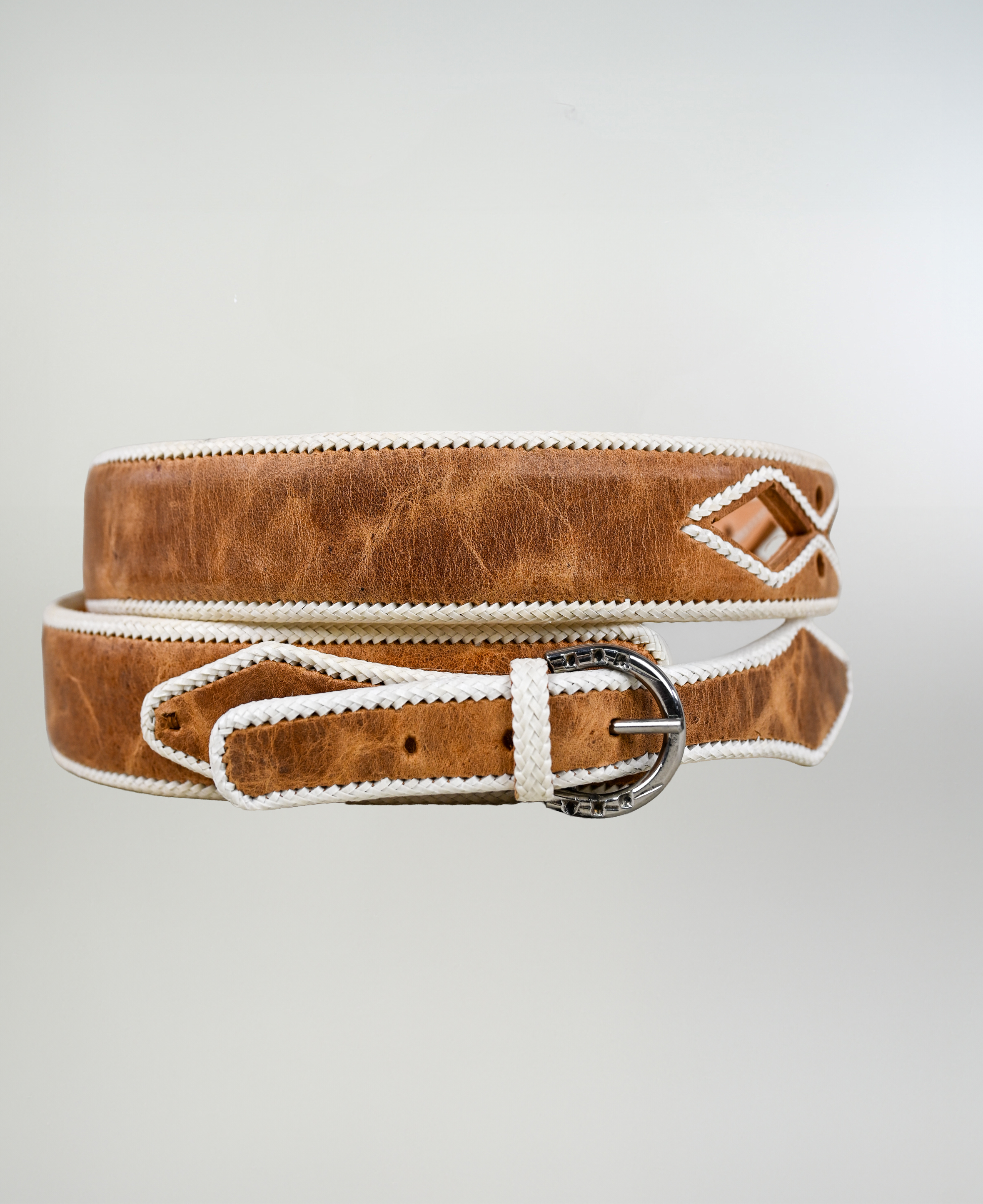 Cinturón Cuero Caballo Calado Catron imagen 1