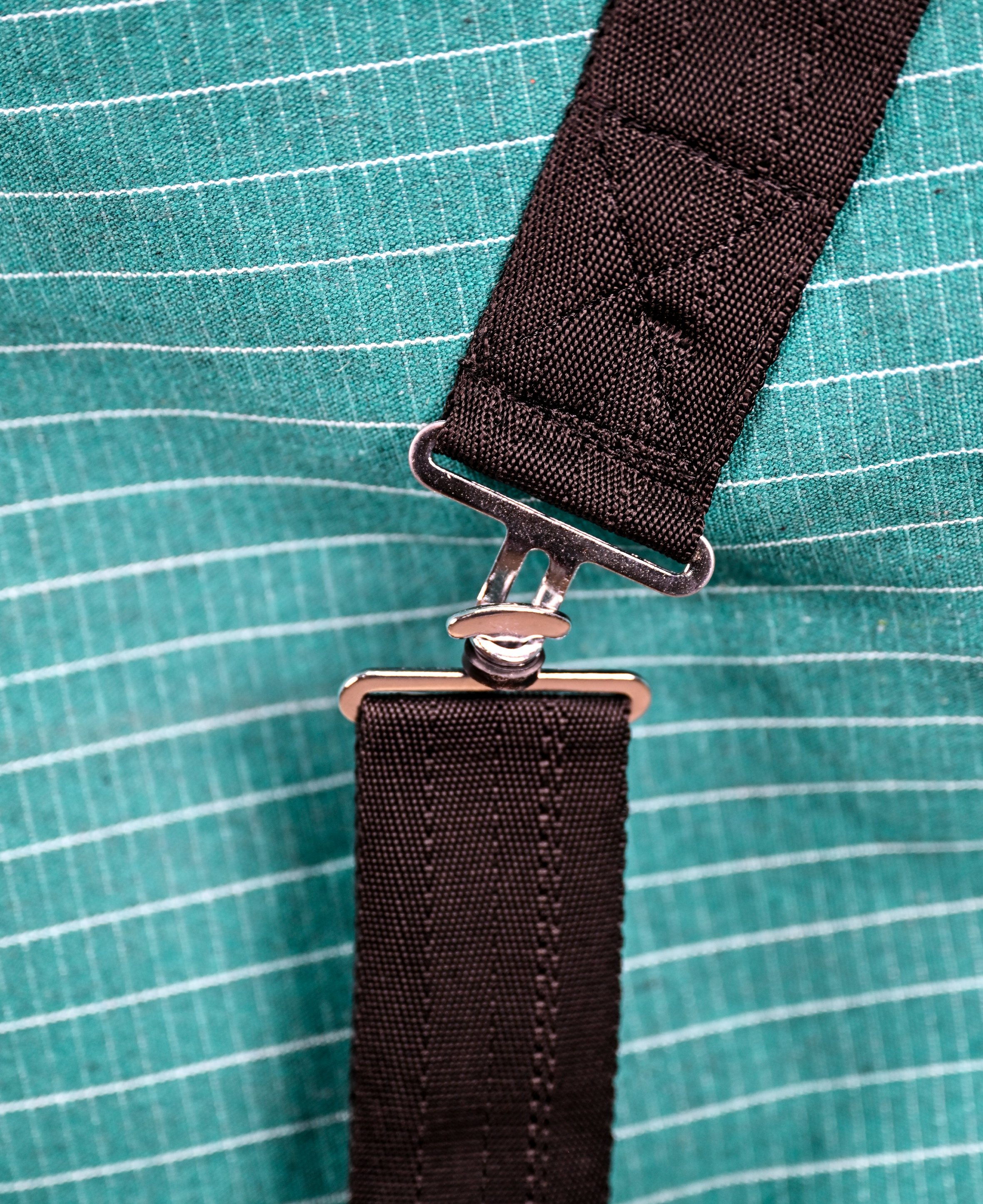 Carpa Impermeable Verde Para Caballo Catron imagen 3