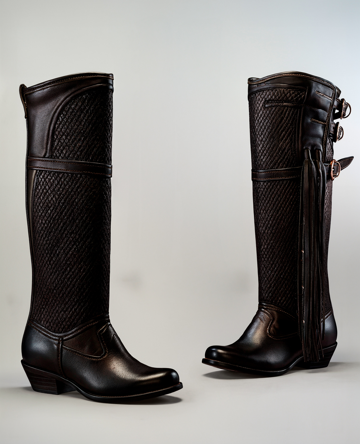 Corralera Bucanera Con Argolla Catron  imagen 3