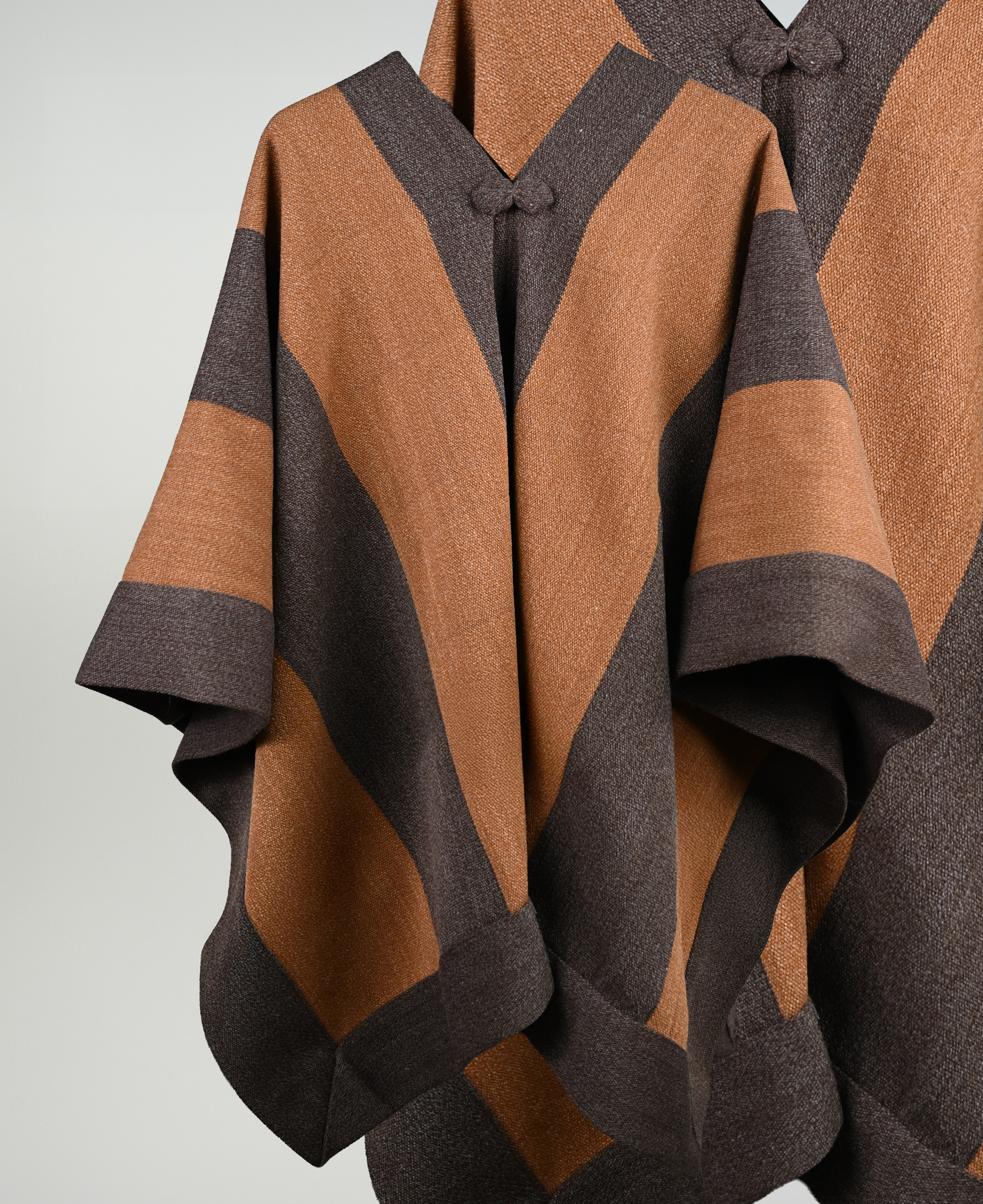 Poncho Alpaca Lana Lautaro Catron imagen 6