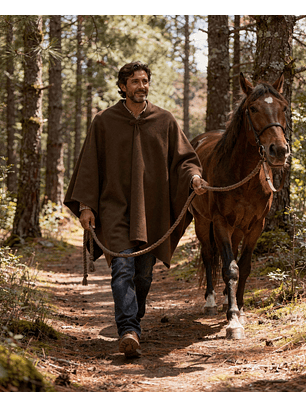 Poncho Criollo de Lana Catron