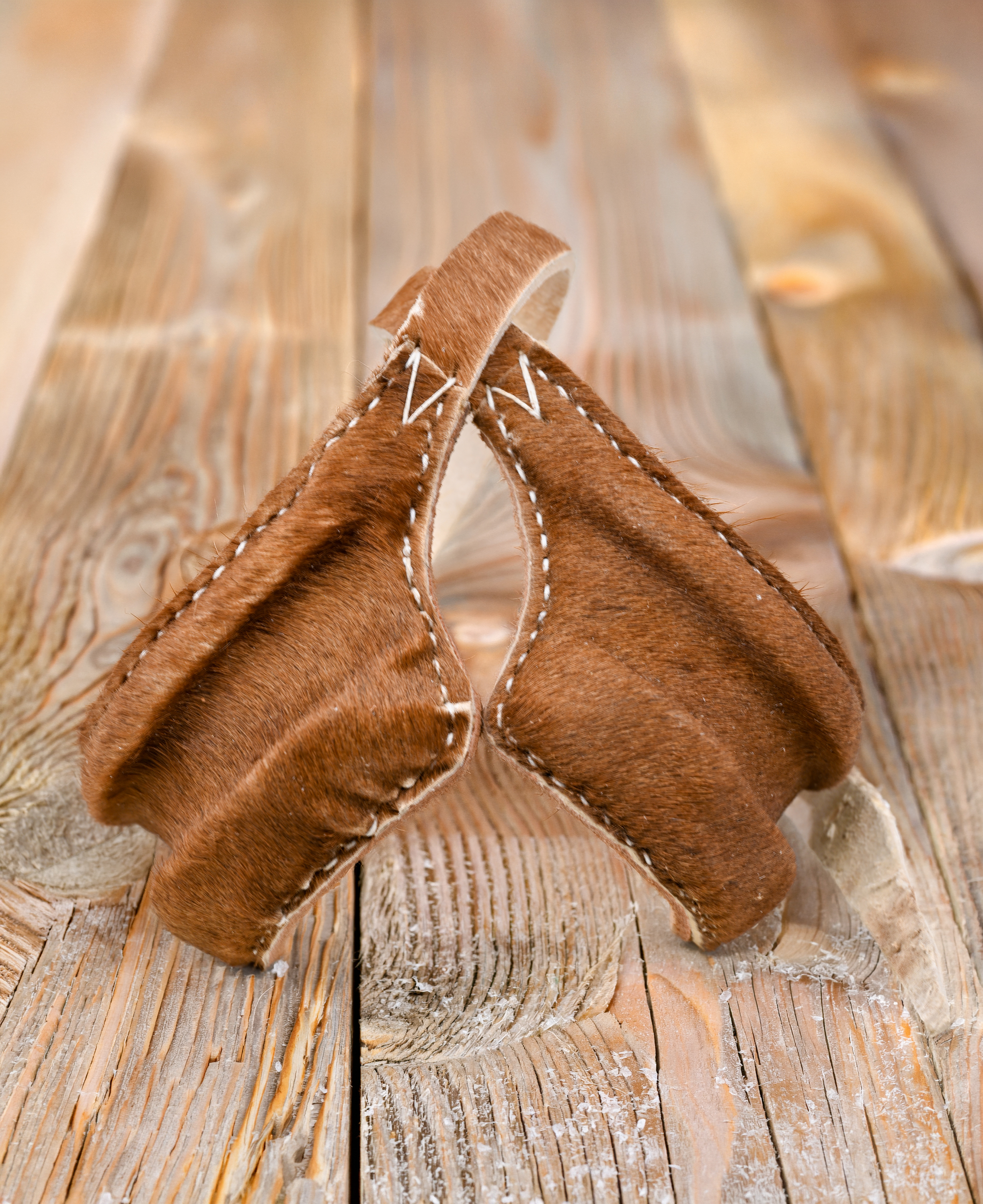 Taloneras Peludas con Hebilla Inoxidable Catron imagen 6