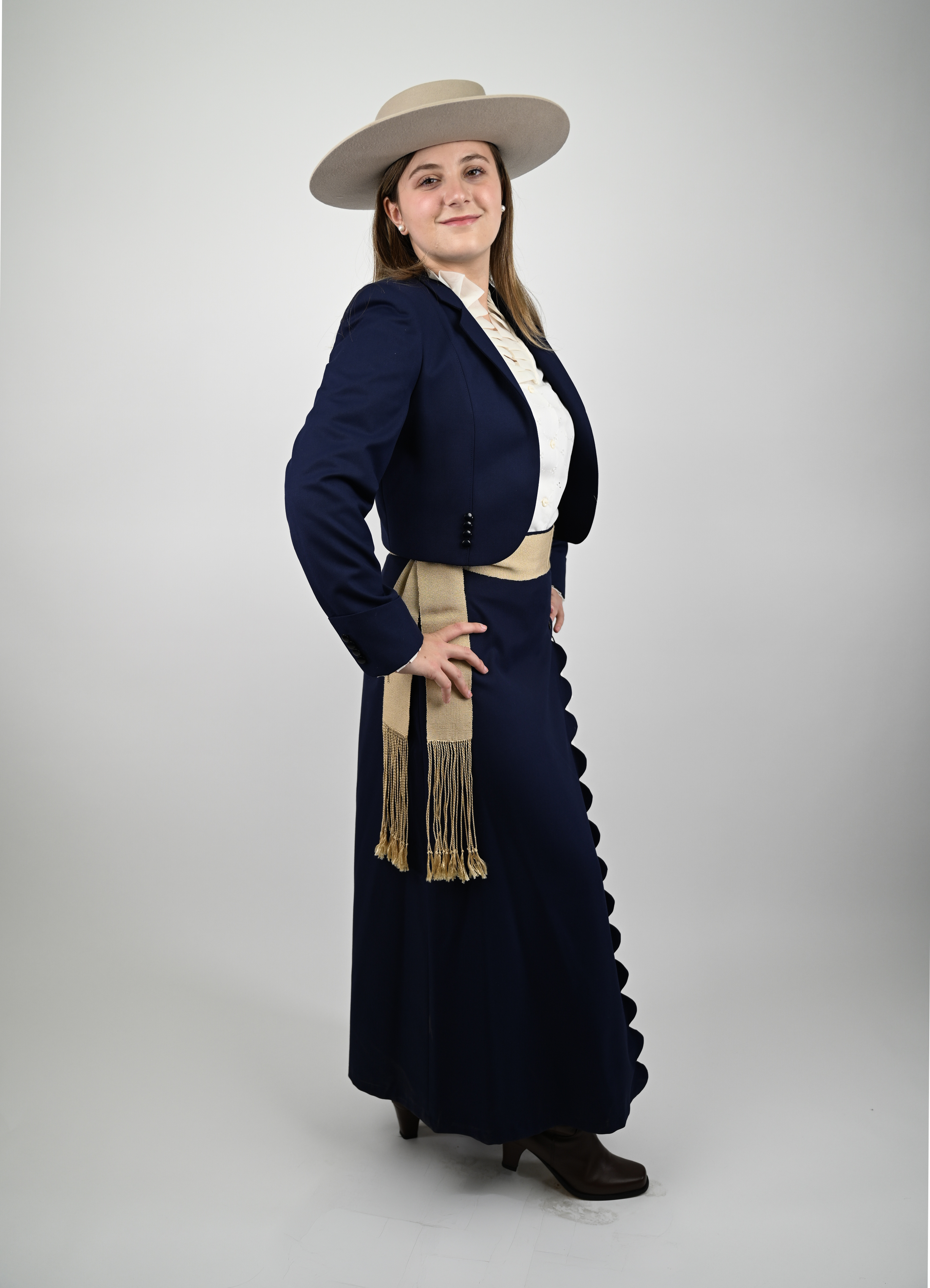 Ropón de Huasa Elegante Azul Blanco Catron imagen 5