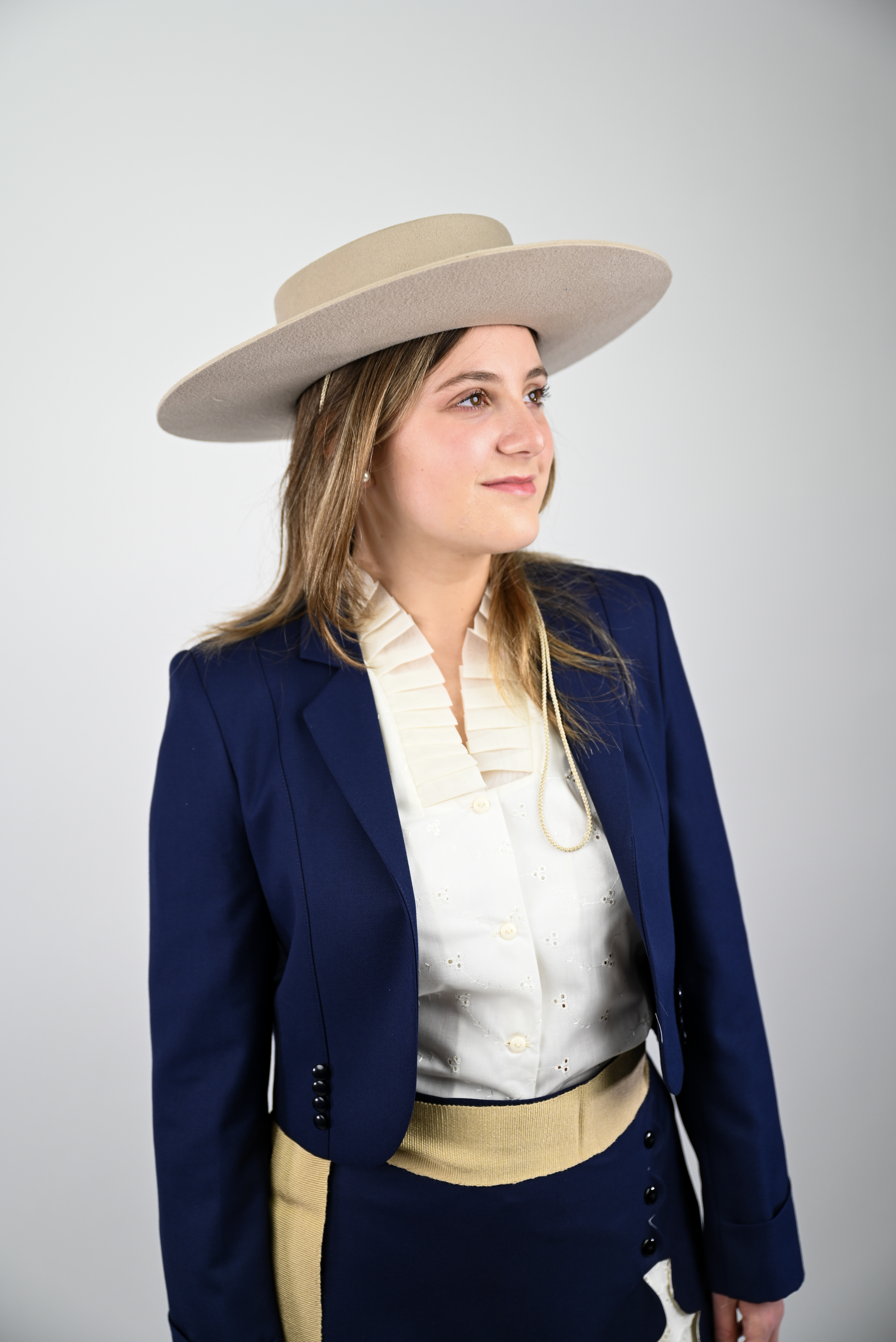 Ropón de Huasa Elegante Azul Blanco Catron imagen 3