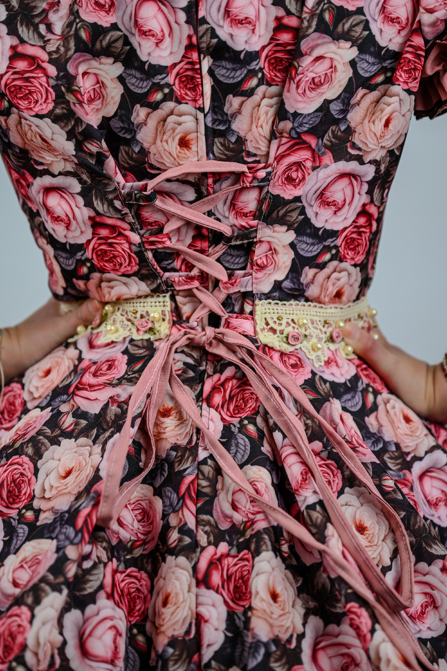 Vestido de China Estampado de Rosas Catron – Rosa del Parrón imagen 7