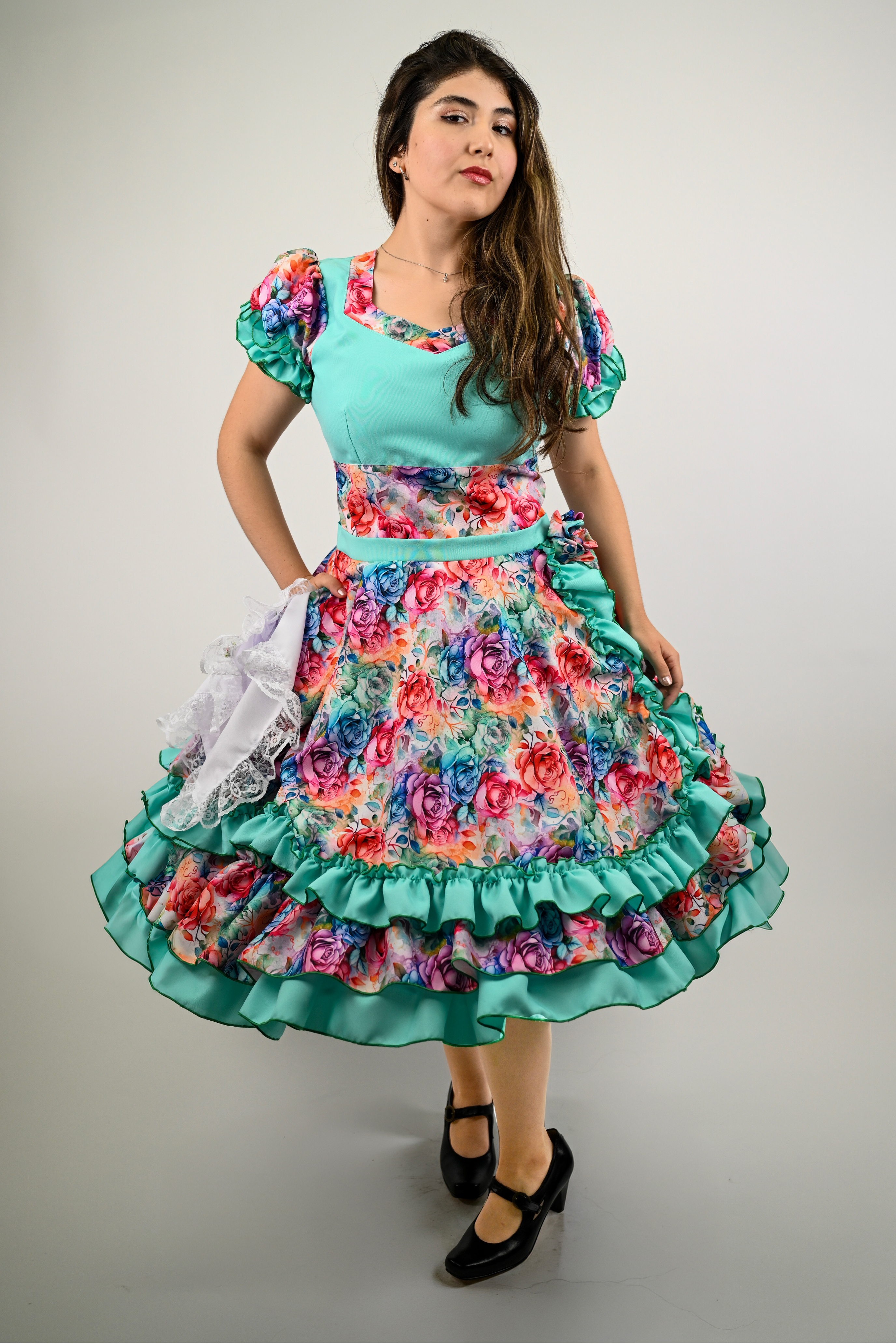 Vestido de China Turquesa con Flores Catron – Canto del Estero imagen 1