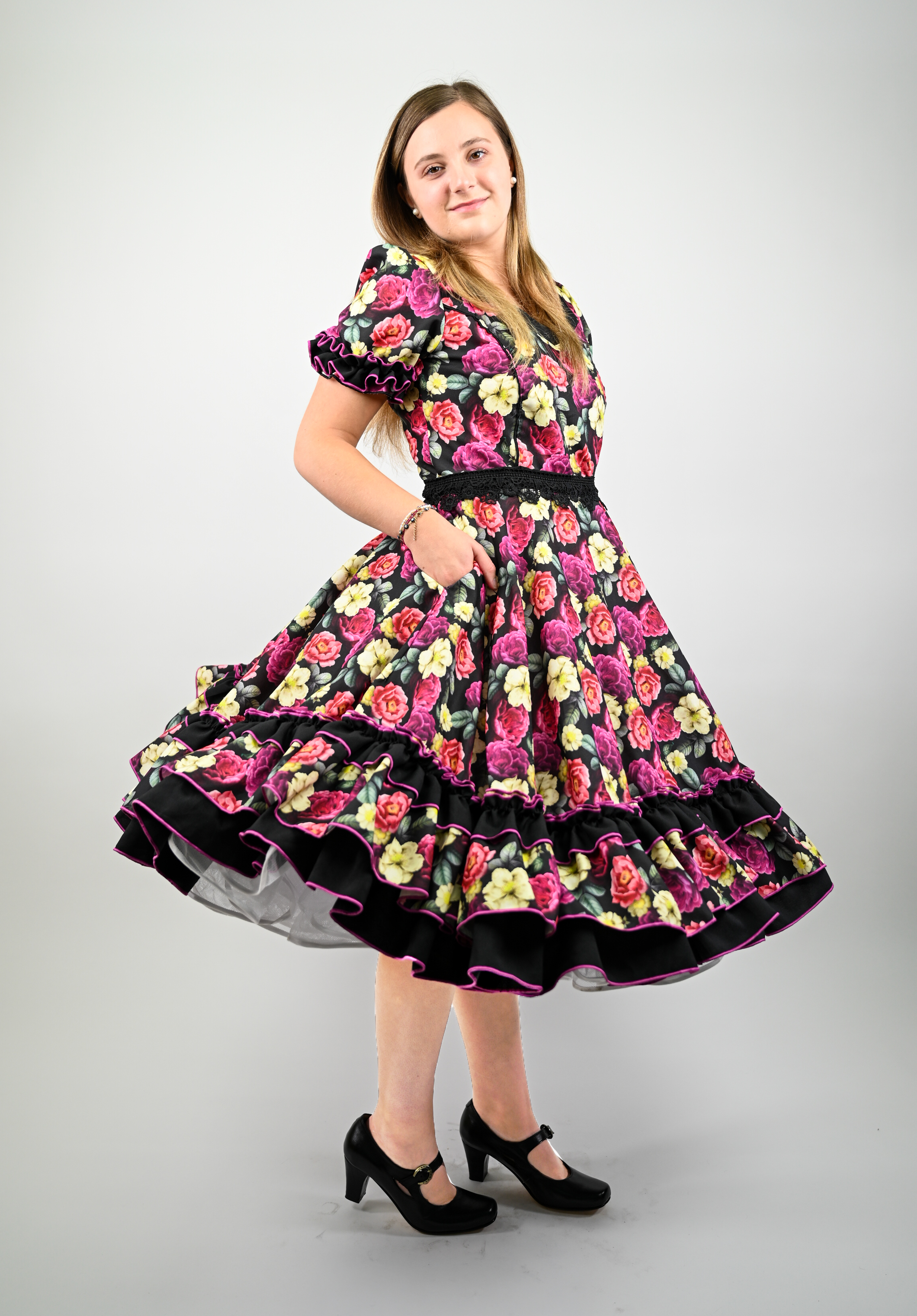 Vestido de China Negro Floral Catron – Resplandor de Peonías imagen 1