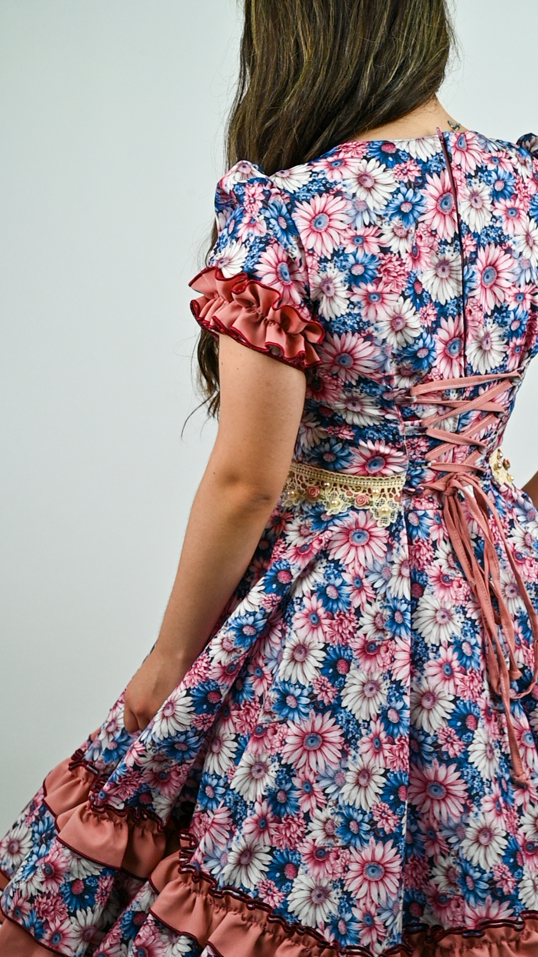 Vestido de China Celeste Floral Catron – Alba del Palmar imagen 3