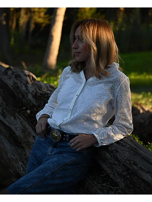 Blusa Plisada Blanca Manzanilla Trilla