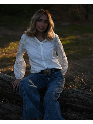 Blusa Plisada Blanca Manzanilla Trilla