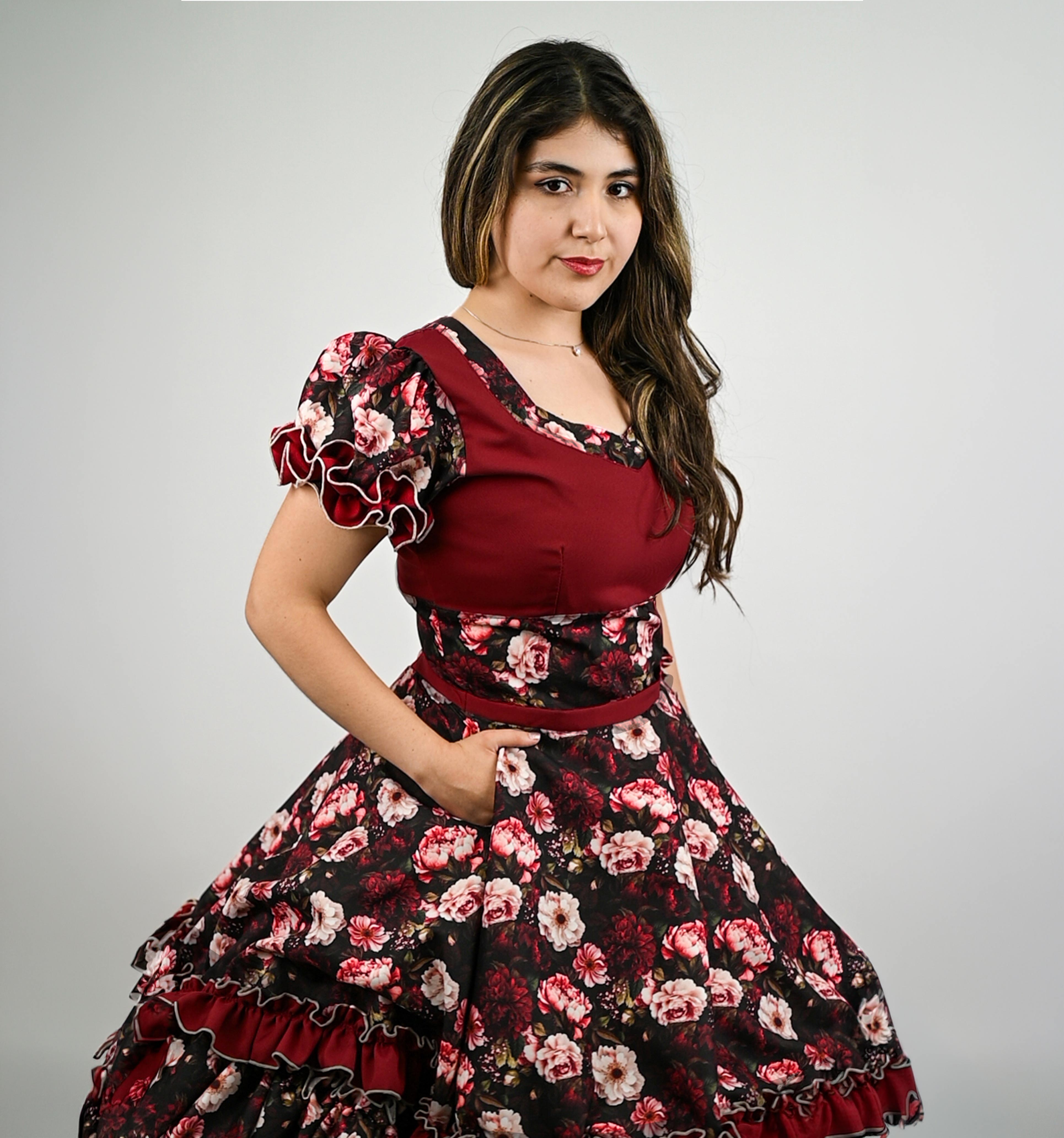 Vestido de China Rojo Italiano Floral Catron – Lumbre del Camino imagen 4