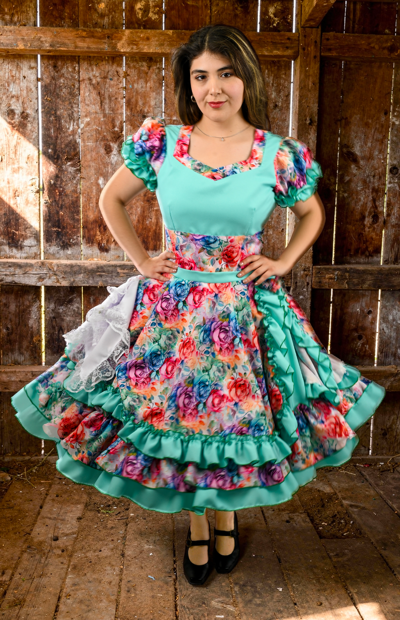 Vestido de China Turquesa con Flores Catron – Canto del Estero imagen 2