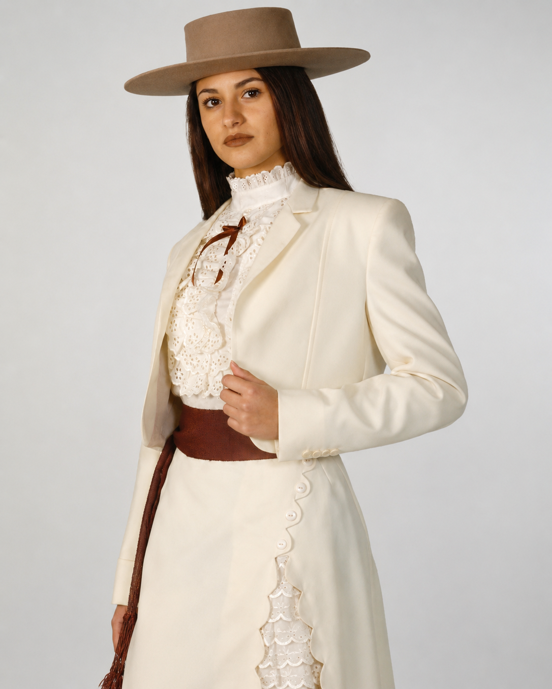 Ropón de Huasa Elegante Marfil Catron imagen 7