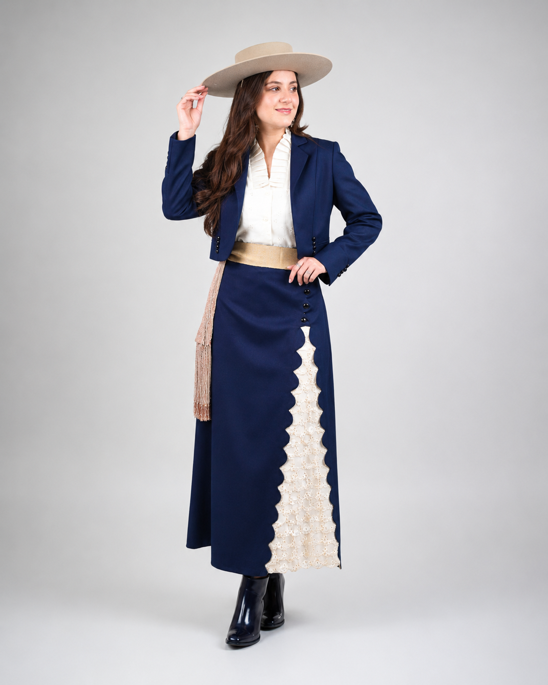 Ropón de Huasa Elegante Azul Marfil Catron  imagen 5