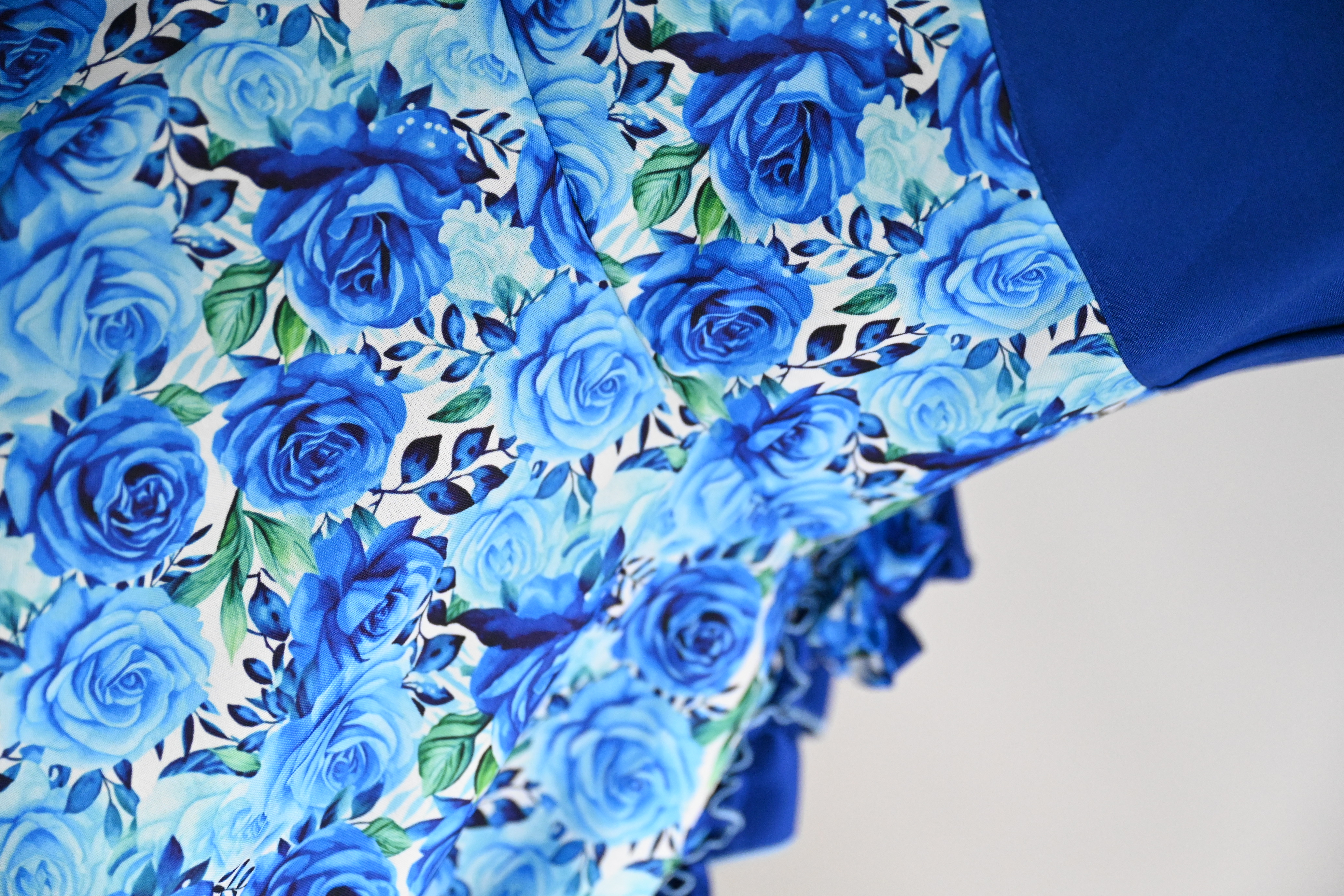 Vestido de China Azul Floral Catron – Horizonte de Curicó imagen 4