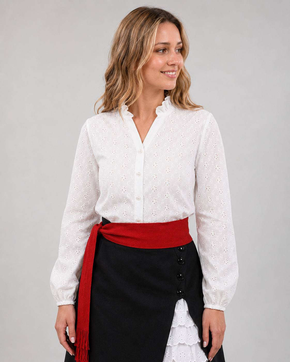 Blusa Plisada Blanca Girasoles Trilla imagen 1