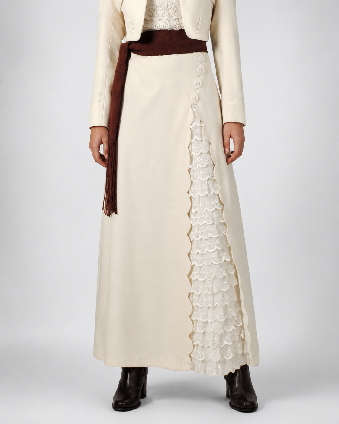 Falda de Huasa Elegante Marfil Broderie Catron imagen 1