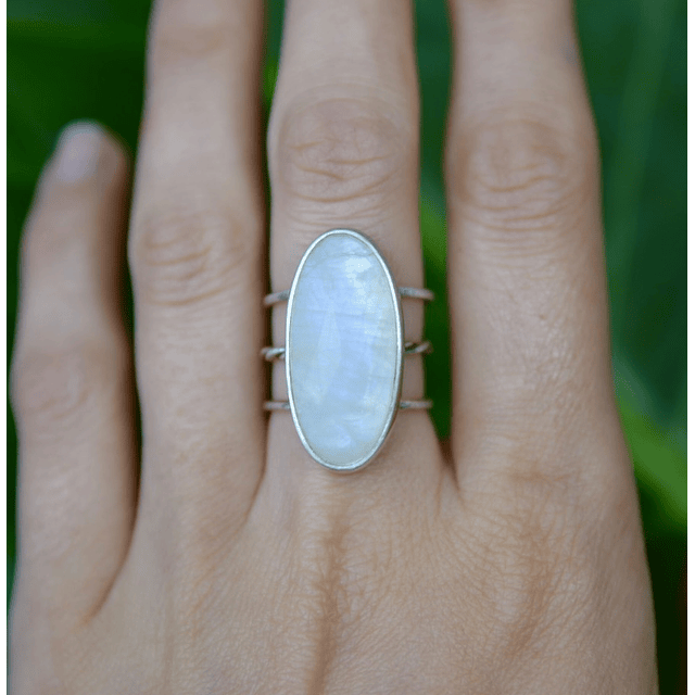 Anillo Piedra luna 