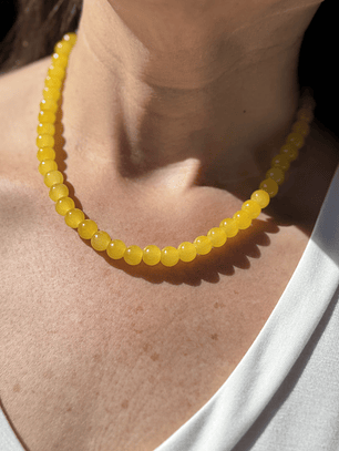 Collar Amuleto Amarillo 