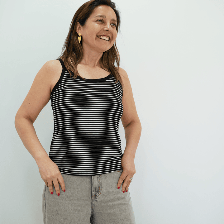 Polera Pascuala Negra 1