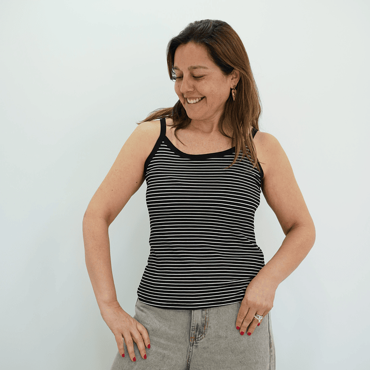 Polera Pascuala Negra 3