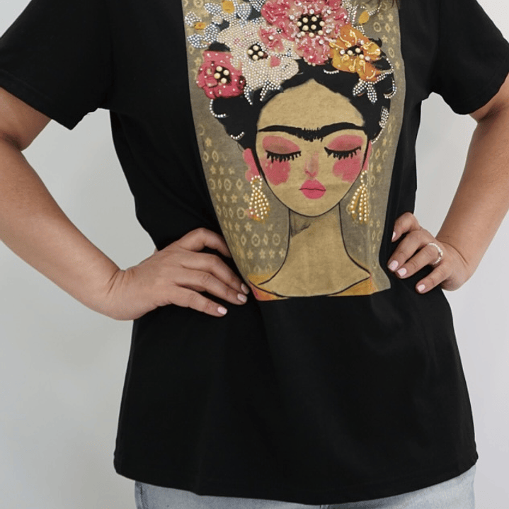 Polera Frida Negra 2