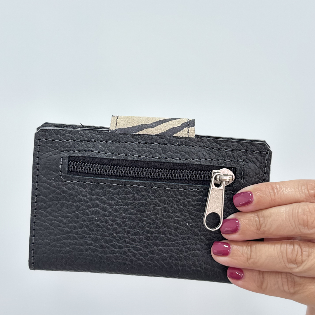 Billetera Cuero Negra Pitón  2