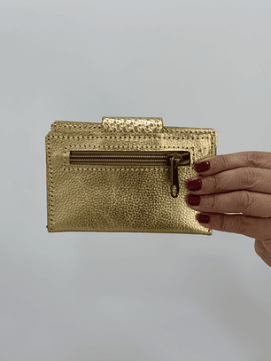 Billetera Cuero Dorada