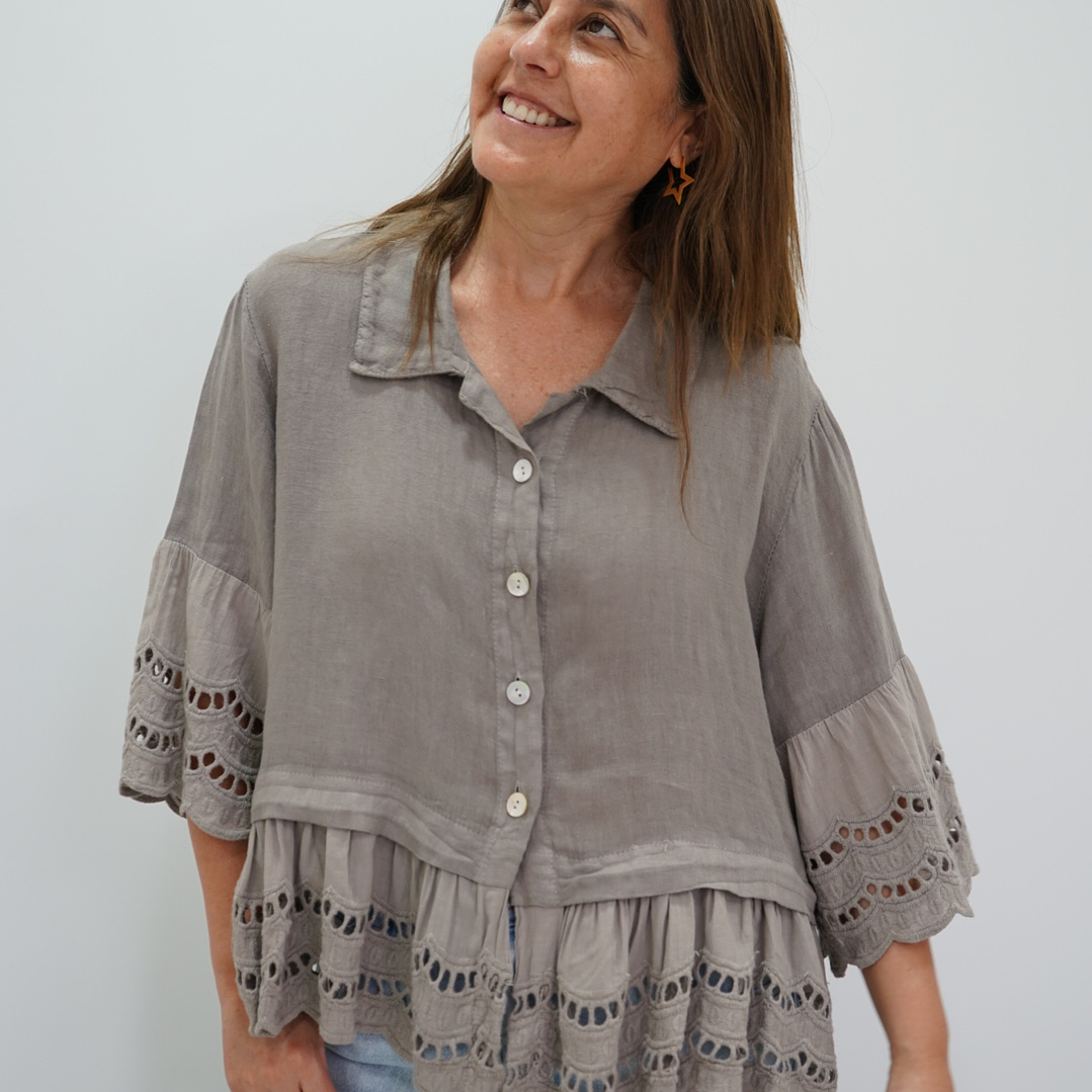 Blusa Ignacia Taupe 3