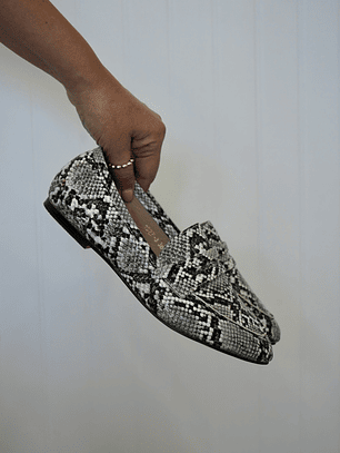 Mocasín Cocodrilo Blanco