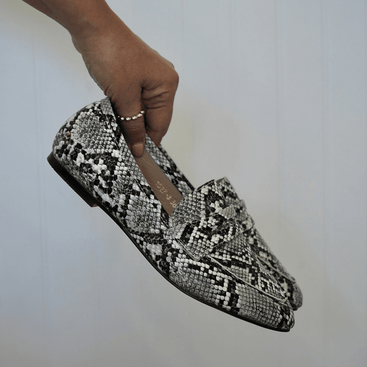 Mocasín Cocodrilo Blanco 1