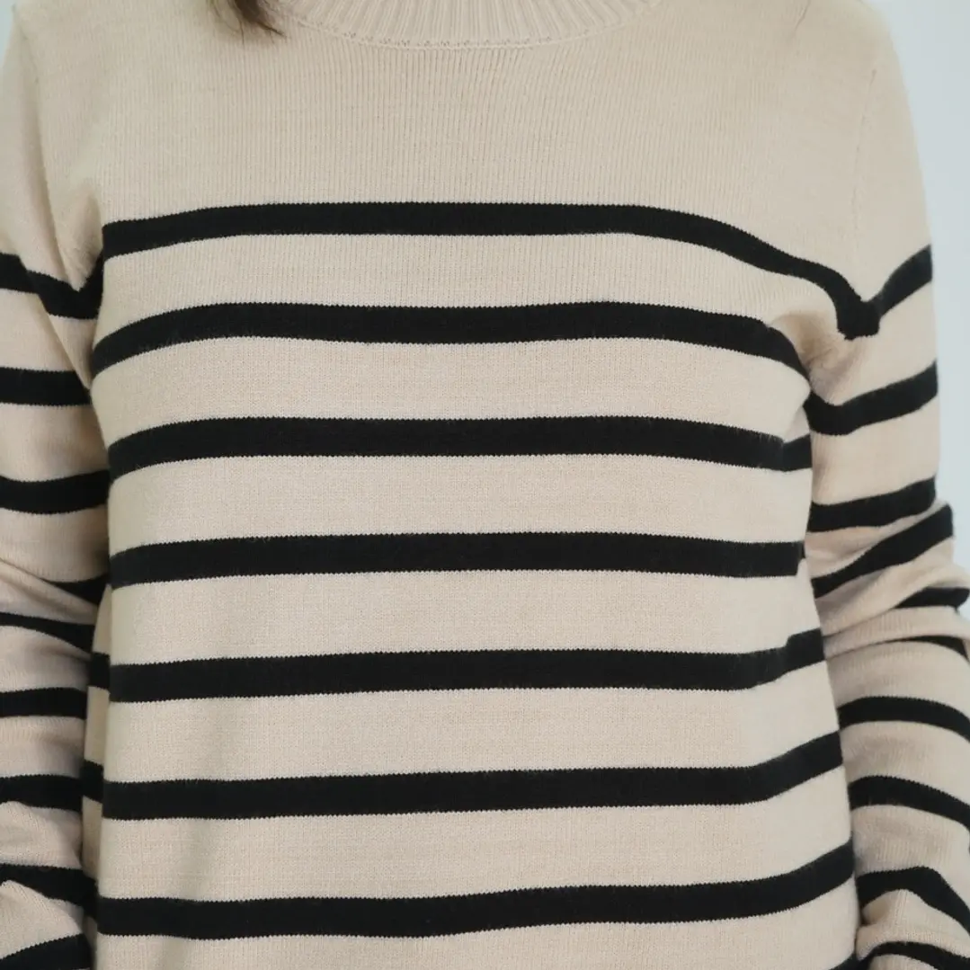 Sweater Violeta Beige 2