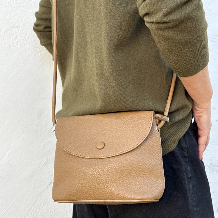 Cartera Coto Camel 1