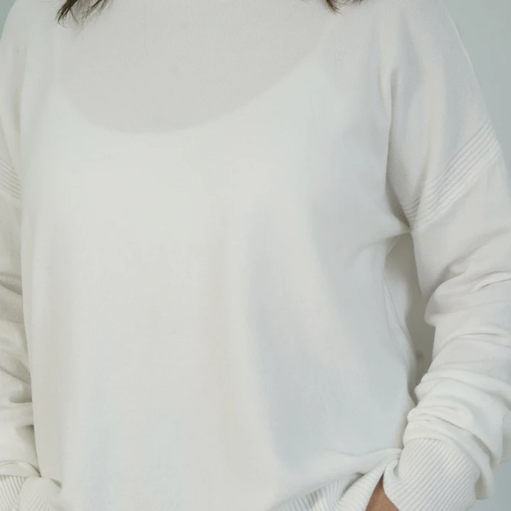 Sweater Amelia Blanco 2