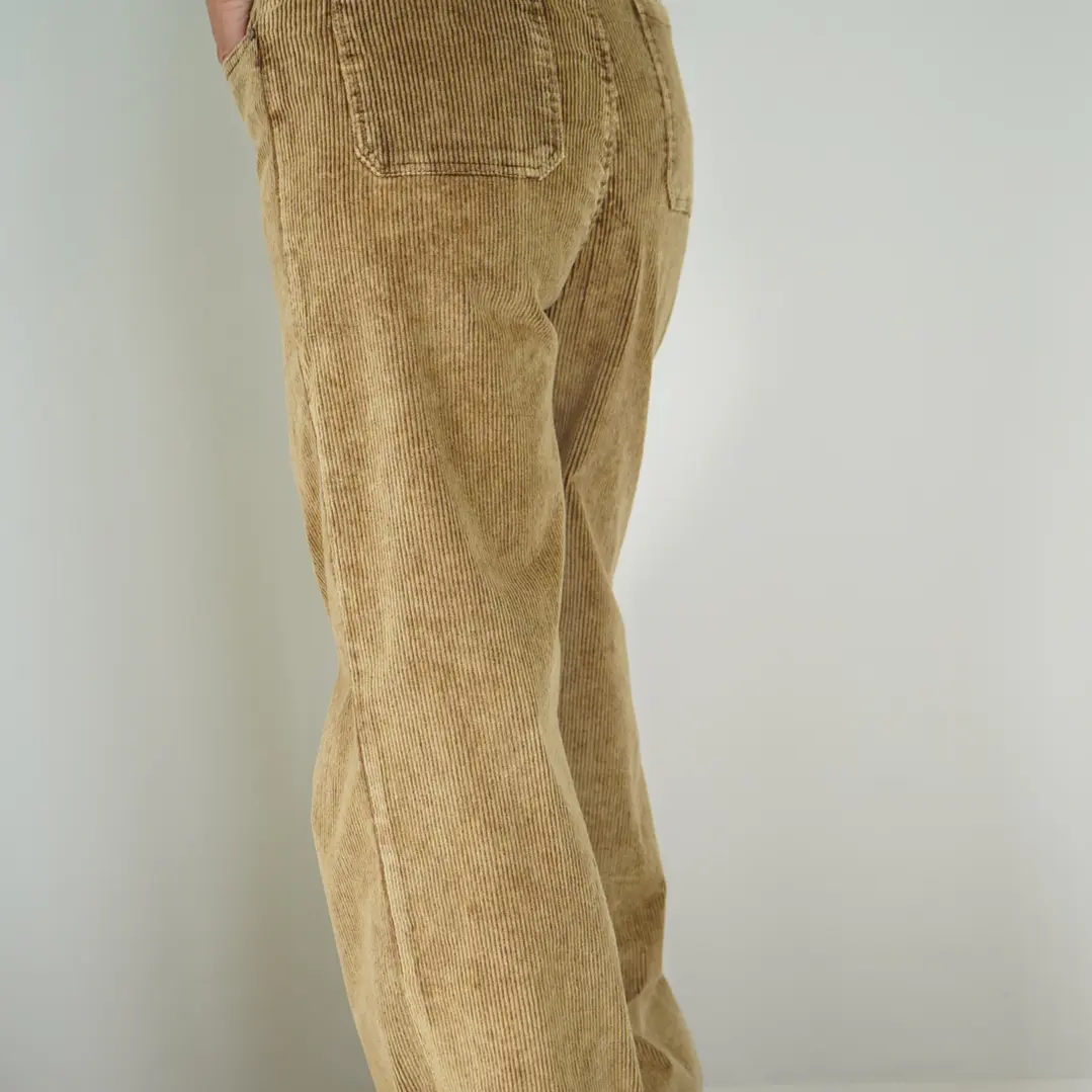 Pantalón Camila Camel 2