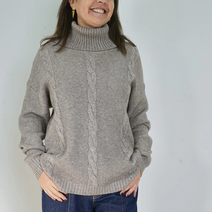 Sweater Claudia Taupe 3