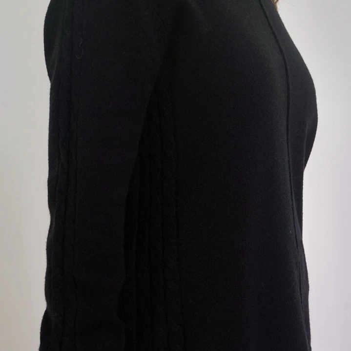 Sweater Josefina Negro 2