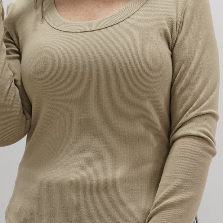 Polera Isidora Beige 2